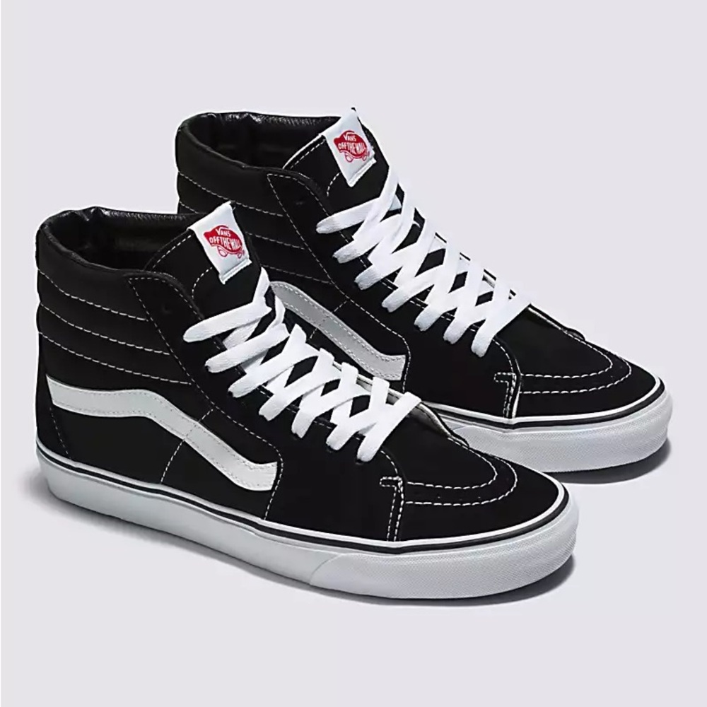 Black Sk8-Hi Vans women’s 8